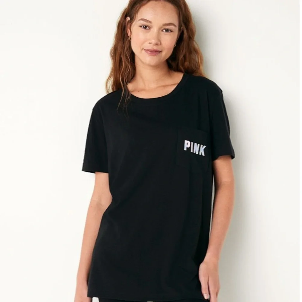 VS VICTORIAS SECRET PINK CAMPUS SHORT SLEEVE TEE TOP BLACK BLUR LOGO M - Picture 4 of 7
